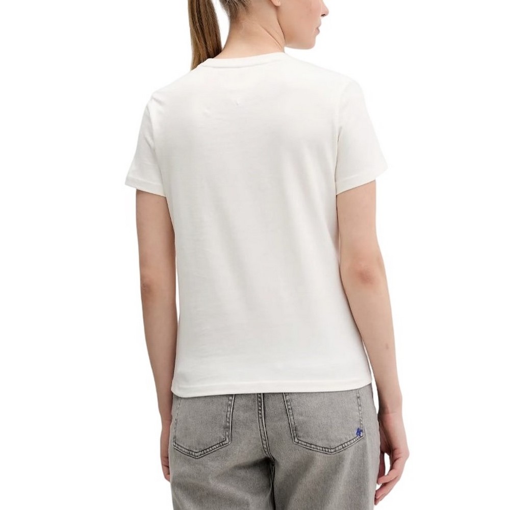 TOMMY JEANS REG FLAG TEE T-SHIRT ΜΠΛΟΥΖΑ ΓΥΝΑΙΚΕΙΑ OFF WHITE