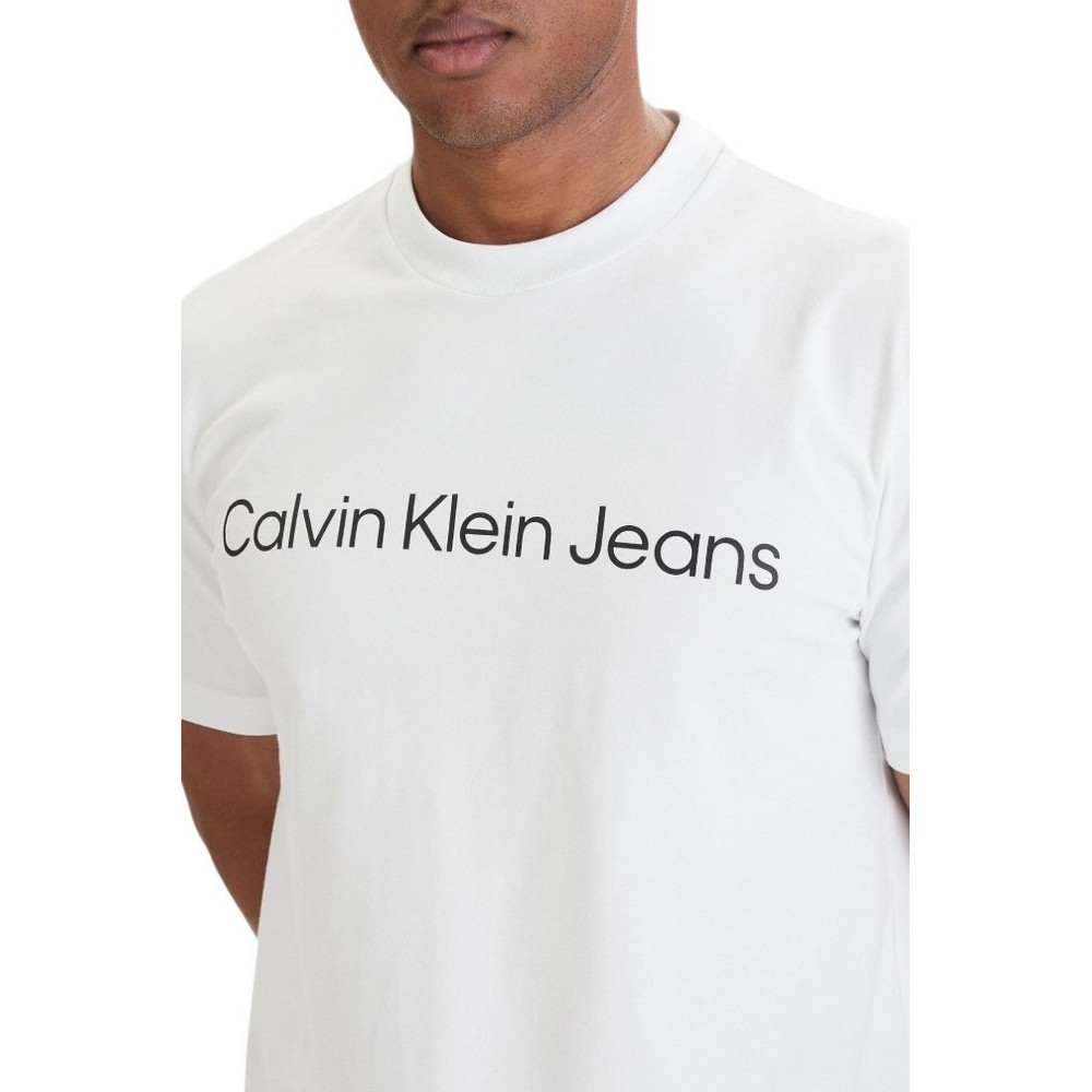 CALVIN KLEIN JEANS A- SS REGULAR INSTITUTIONAL LOGO T-SHIRT ΜΠΛΟΥΖΑ ΑΝΔΡΙΚΗ BRIGHT WHITE