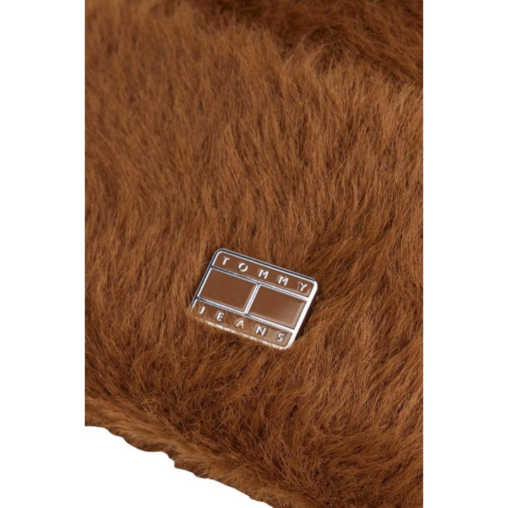 TOMMY JEANS HERITAGE FLUFFY BEANIE ΣΚΟΥΦΟΣ ΓΥΝΑΙΚΕΙΟΣ BROWN