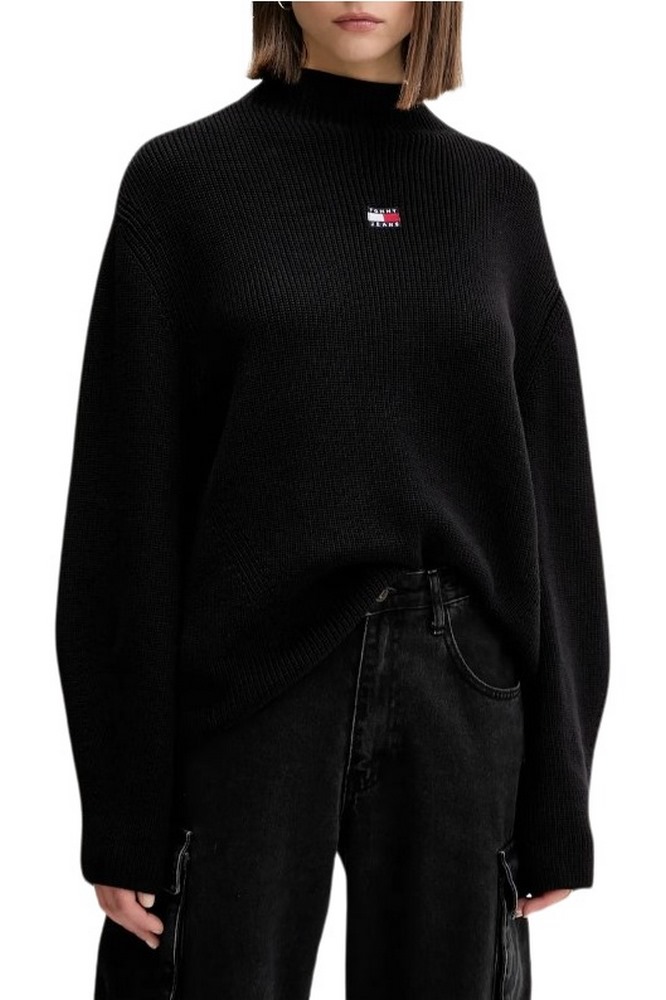 TOMMY JEANS MOCKNECK BADGE SWEATER ΜΠΛΟΥΖΑ ΠΛΕΚΤΗ ΓΥΝΑΙΚΕΙΑ BLACK