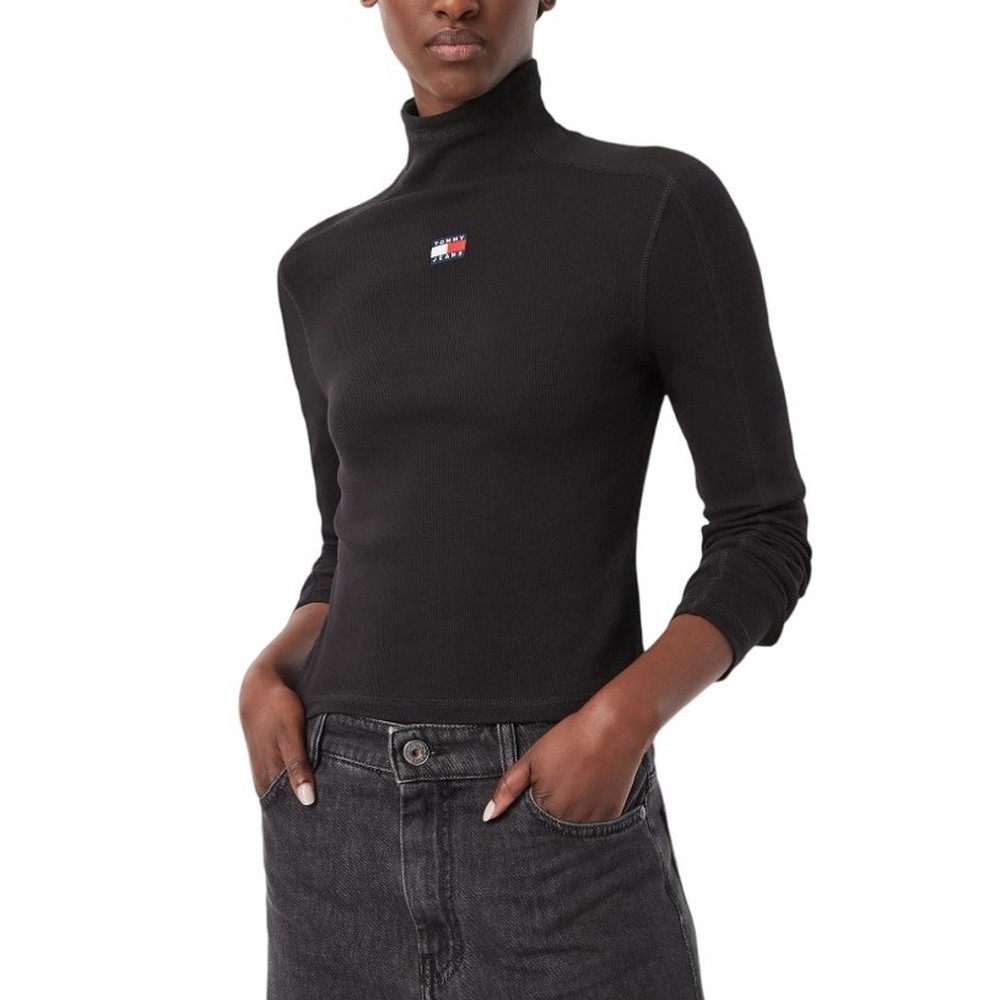 TOMMY JEANS SLIM RIB LS MOCK BADGE ΜΠΛΟΥΖΑ ΓΥΝΑΙΚΕΙΑ BLACK