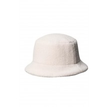 CALVIN KLEIN ALL-OVER SHERPA W/ PATCH BUCKET ΚΑΠΕΛΟ ΓΥΝΑΙΚΕΙΟ CREAMY WHITE