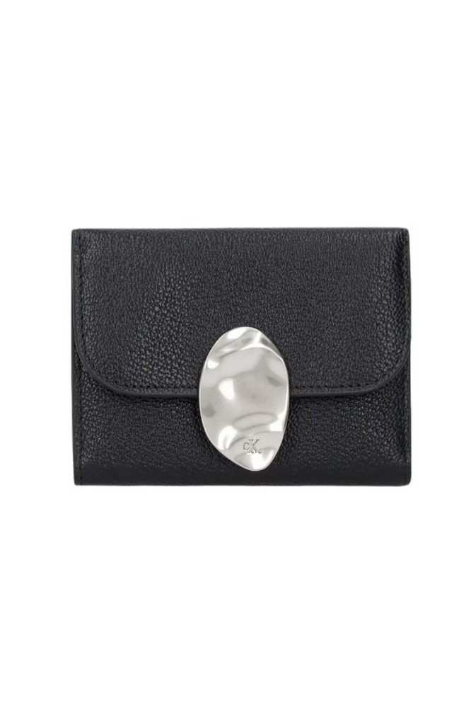 CALVIN KLEIN STONE LOCK SLOUCHY LTHR TRIFOL ΠΟΡΤΟΦΟΛΙ ΓΥΝΑΙΚΕΙΟ BLACK