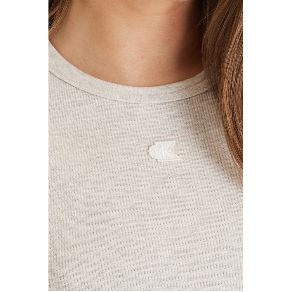 CALVIN KLEIN JEANS SL MONOGRAM PATCH WAFFLE RACER ΤΟΠ ΓΥΝΑΙΚΕΙΟ VANILLA