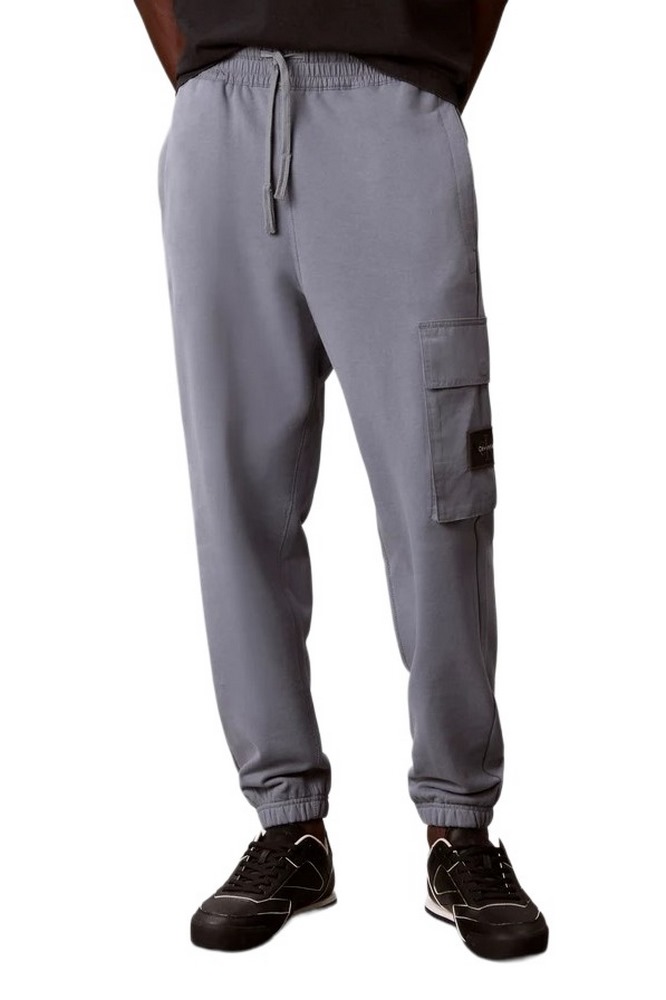 CALVIN KLEIN JEANS EU 350TERRY BADGE JOGGER ΦΟΡΜΑ ΠΑΝΤΕΛΟΝΙ ΑΝΔΡΙΚΟ STEEL GRAY