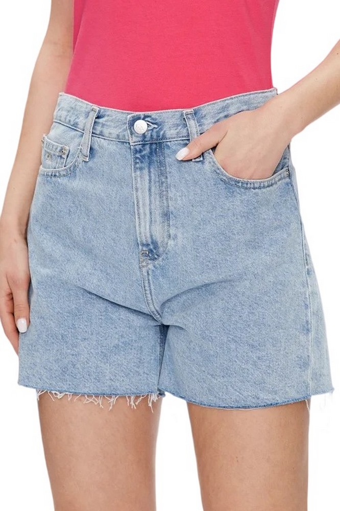 CALVIN KLEIN JEANS MOM SHORT ΒΕΡΜΟΥΔΑ ΓΥΝΑΙΚΕΙΑ BLUΕ DENIM