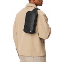 TOMMY HILFIGER EMBOSSED FLAG SLING BAG ΤΣΑΝΤΑ ΑΝΔΡΙΚΗ BLACK