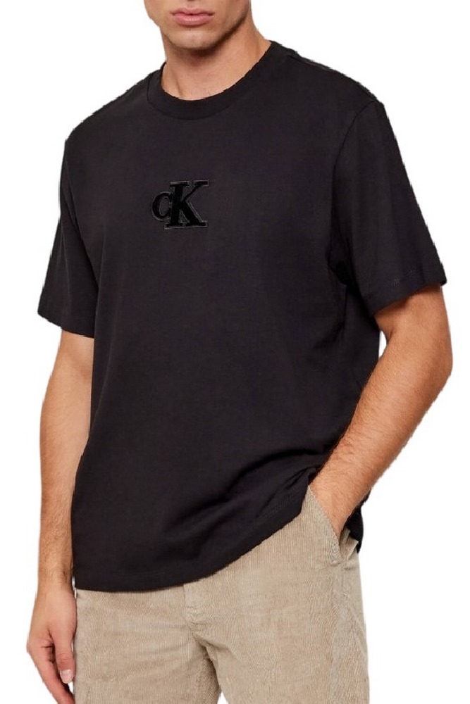 CALVIN KLEIN JEANS SS GIFT GIVING 20S EASY TEE T-SHIRT ΜΠΛΟΥΖΑ ΑΝΔΡΙΚΗ BLACK