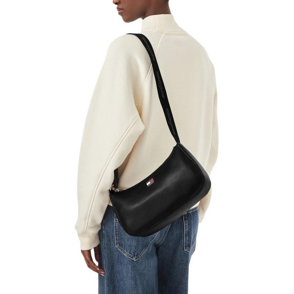 TOMMY JEANS DAILY ELEVATED SHOULDER BAG ΤΣΑΝΤΑ ΓΥΝΑΙΚΕΙΑ BLACK