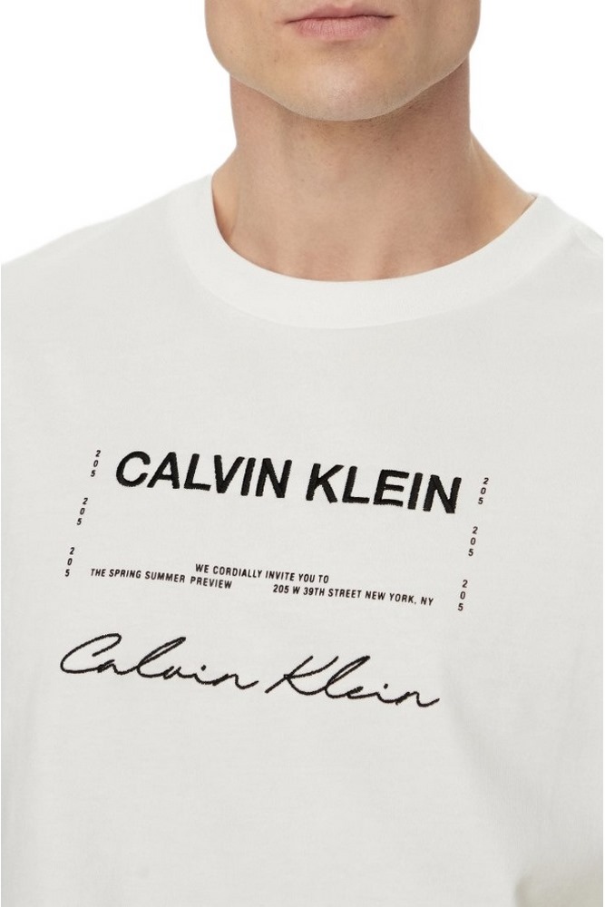 CALVIN KLEIN JEANS 16S APRIL GRAPHIC SEASONAL FASHI T-SHIRT ΜΠΛΟΥΖΑ ΑΝΔΡΙΚΗ BRIGHT WHITE