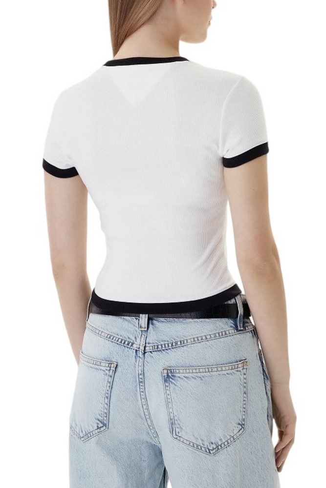 TOMMY JEANS SLIM SH BADGE RIB EXT T-SHIRT ΜΠΛΟΥΖΑ ΓΥΝΑΙΚΕΙΑ ECRU