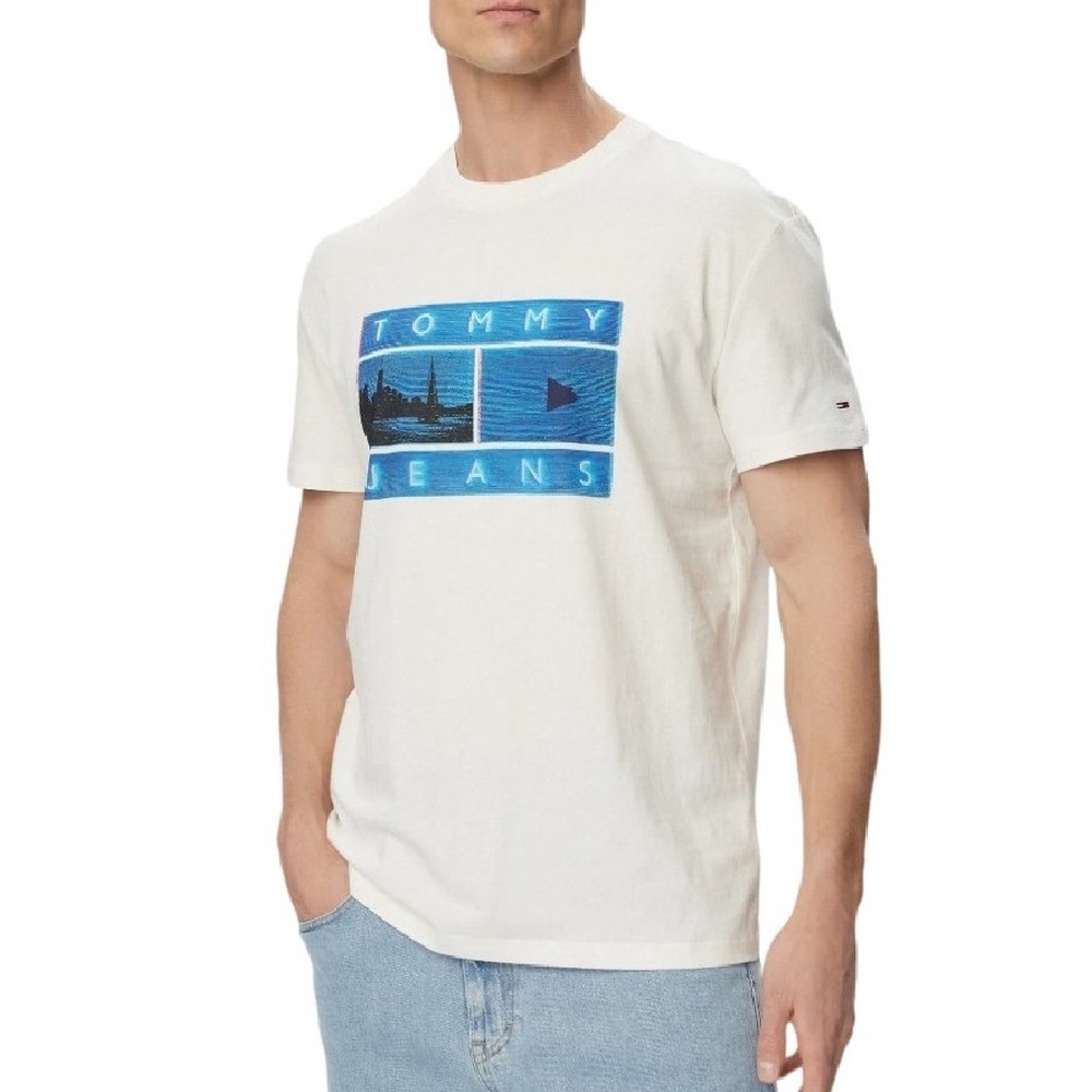 TOMMY JEANS  REG PHOTO FLAG T-SHIRT ΜΠΛΟΥΖΑ ΑΝΔΡΙΚΗ OFF WHITE