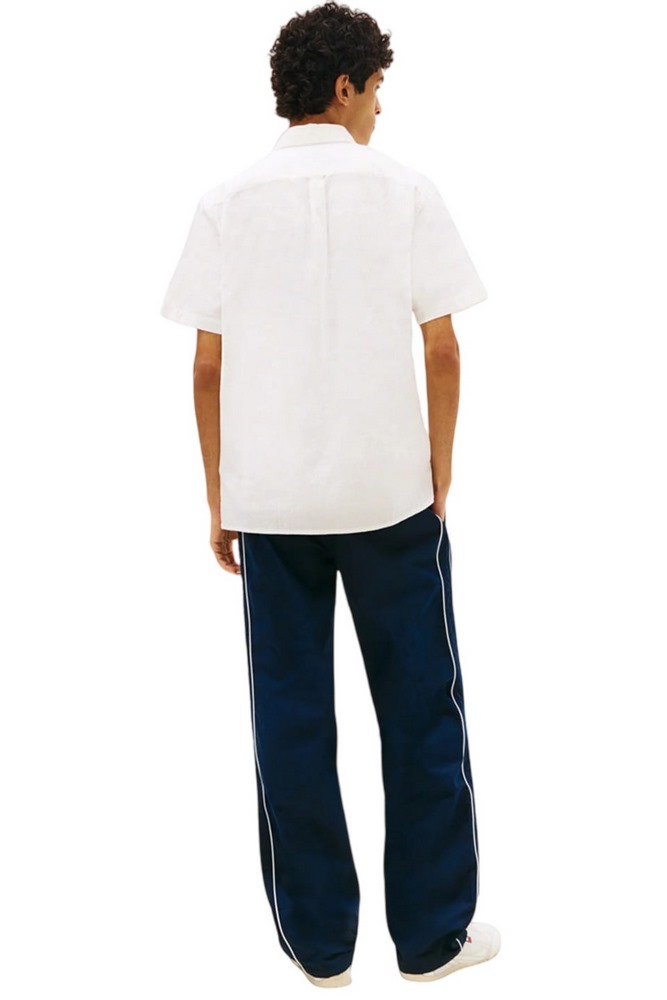 TOMMY JEANS REG SEERSUCKER SHIRT EXT ΠΟΥΚΑΜΙΣΟ ΚΟΝΤΟΜΑΝΙΚΟ ΑΝΔΡΙΚΟ OFF WHITE