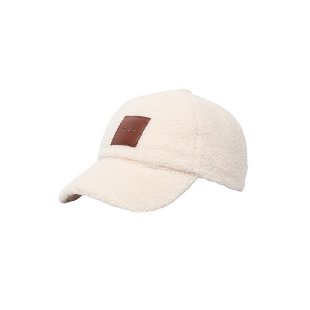 CALVIN KLEIN ALL-OVER SHERPA W/ PATCH CAP ΚΑΠΕΛΟ ΓΥΝΑΙΚΕΙΟ CREAMY WHITE