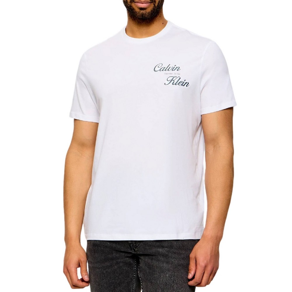 CALVIN KLEIN JEANS 30s EU CALVIN KLEIN RESRT GRA T-SHIRT ΜΠΛΟΥΖΑ ΑΝΔΡΙΚΗ BRIGHT WHITE
