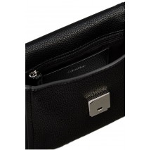 CALVIN KLEIN EMBLEM HW PEBBLE CROSSBODY 20 ΤΣΑΝΤΑ ΓΥΝΑΙΚΕΙΑ BLACK