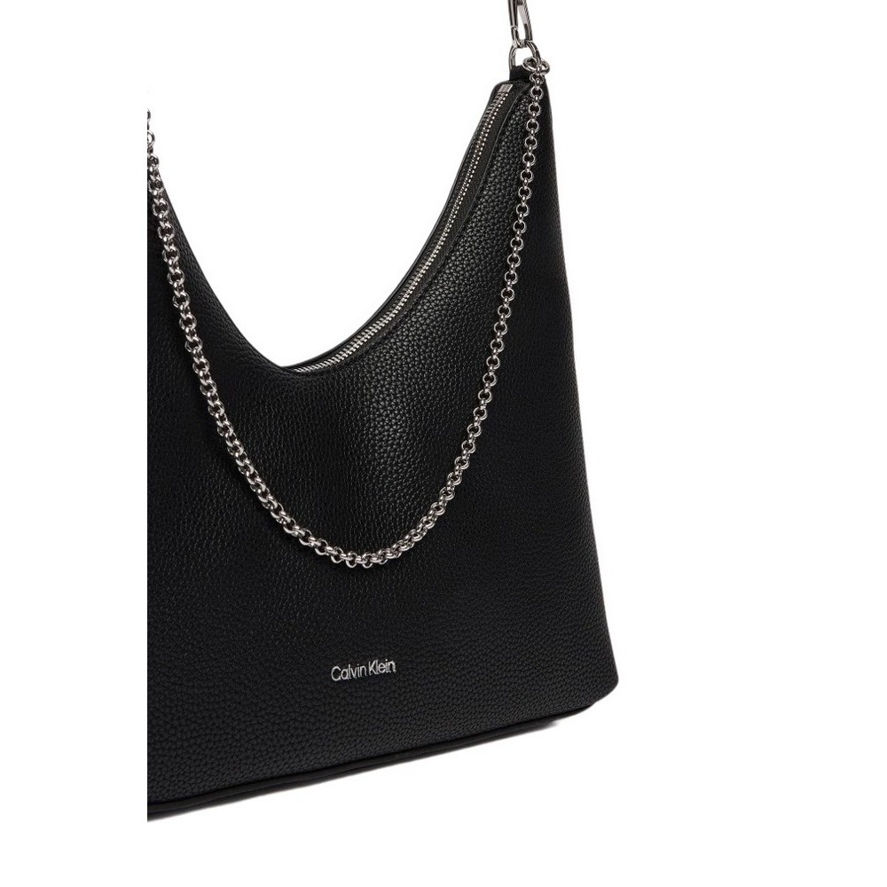 CALVIN KLEIN EMBLEM HW PEBBLE TOP ZIP HOBO ΤΣΑΝΤΑ ΓΥΝΑΙΚΕΙΑ BLACK