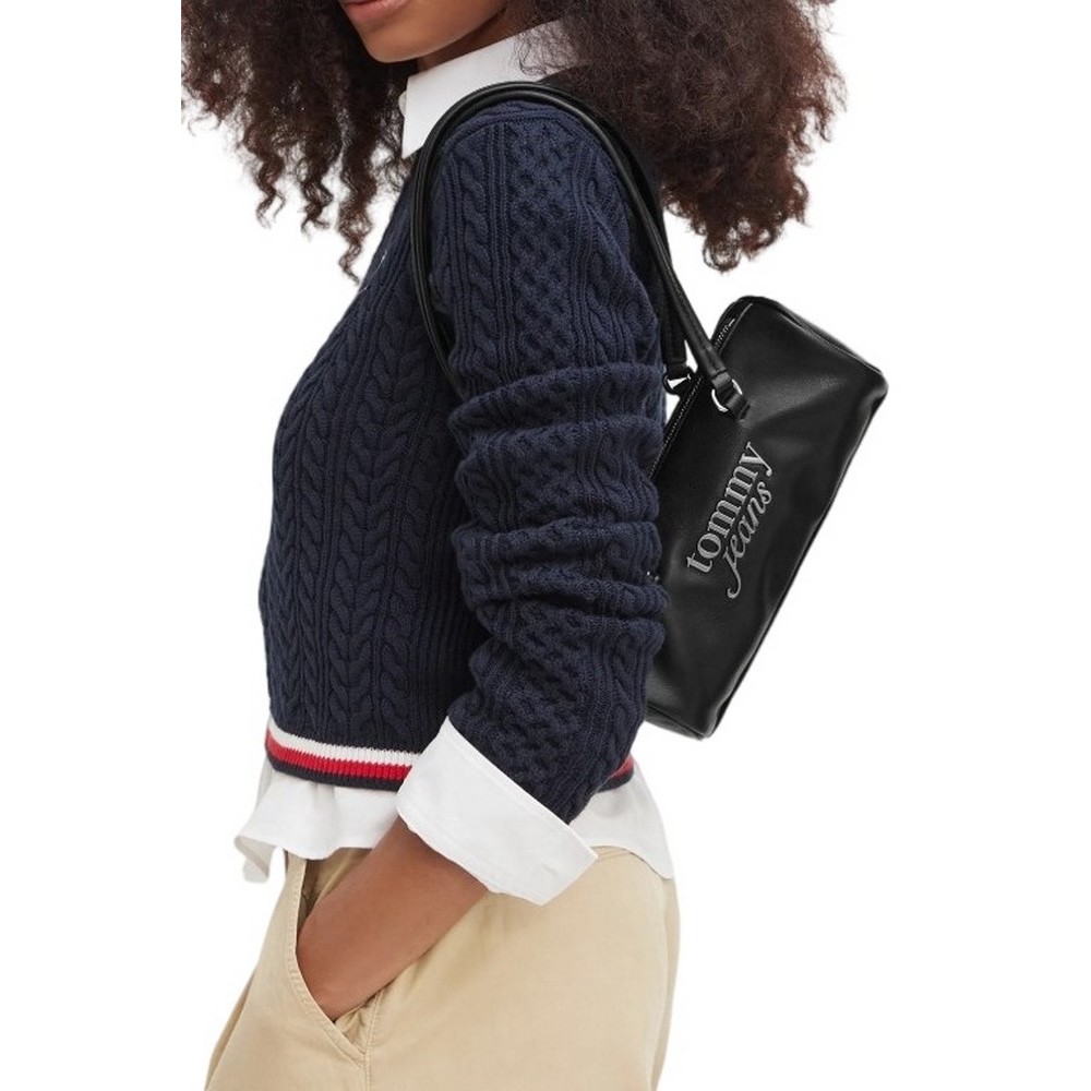 TOMMY JEANS BOLD SCRIPT SHOULDER BARREL ΤΣΑΝΤΑ ΓΥΝΑΙΚΕΙΑ BLACK