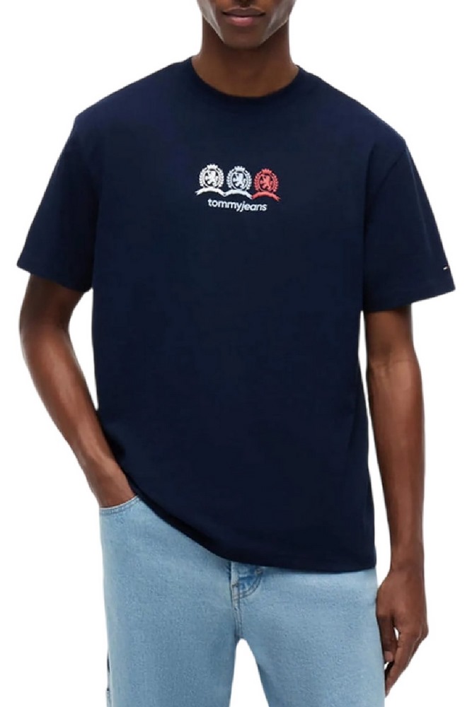TOMMY JEANS RLX CREST REPEAT T-SHIRT ΜΠΛΟΥΖΑ ΑΝΔΡΙΚΗ NAVY