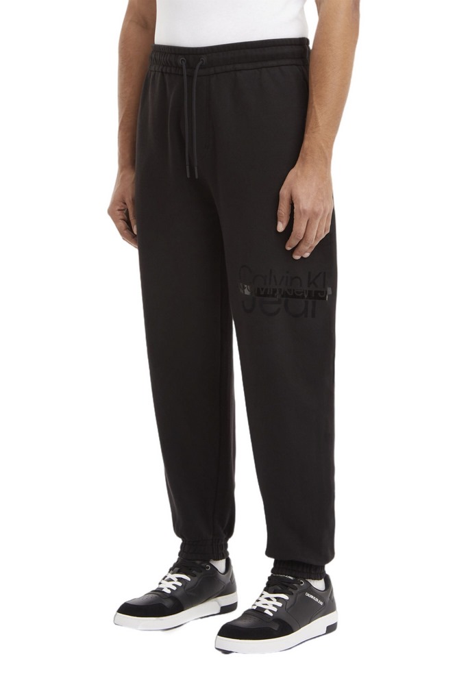 CALVIN KLEIN JEANS DISRUPTED LACQUER LOGO HWK PANT ΠΑΝΤΕΛΟΝΙ ΦΟΡΜΑΣ ΑΝΔΡΙΚΟ BLACK
