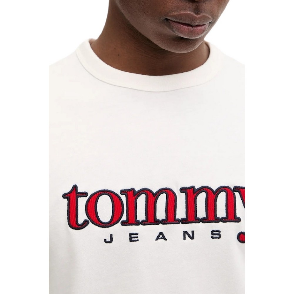 TOMMY JEANS REG APPLIQ GRAPHIC T EXT T-SHIRT ΜΠΛΟΥΖΑ ΑΝΔΡΙΚΗ OFF WHITE