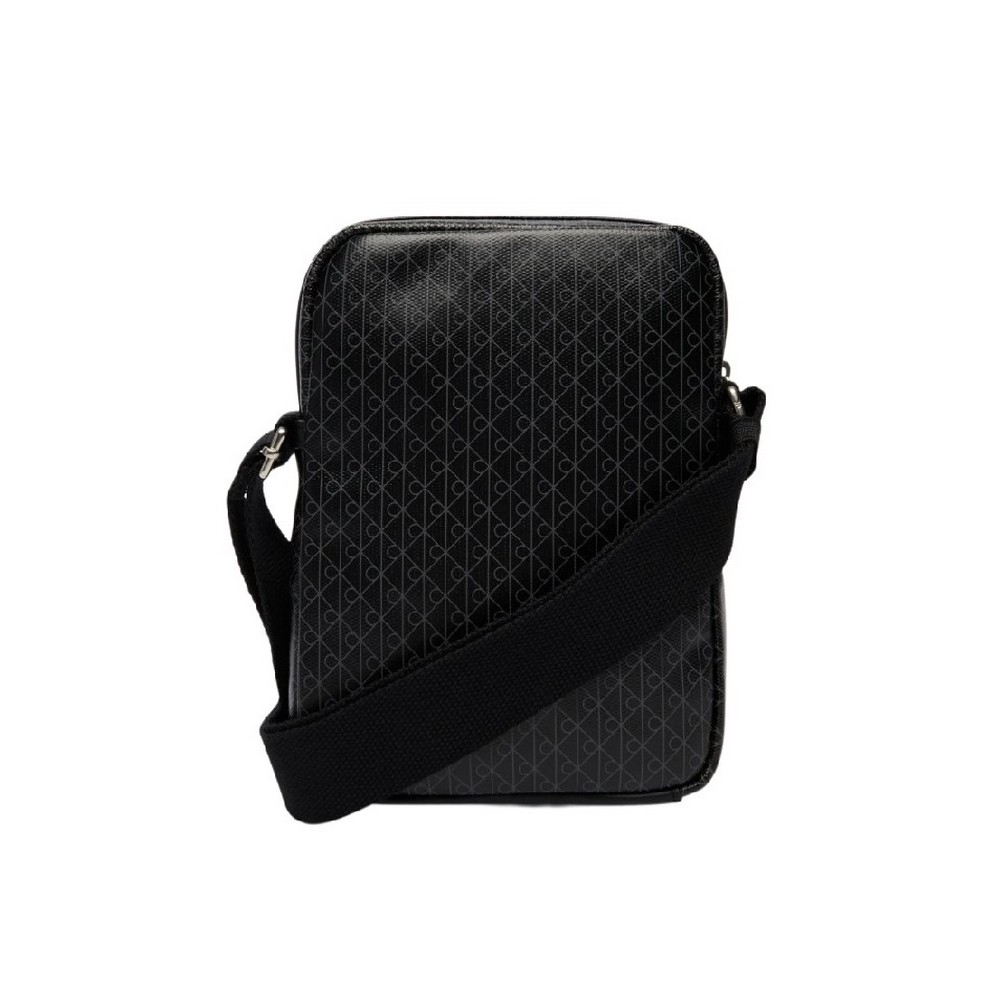 CALVIN KLEIN EMBLEM AOP COATED SLIM REPORTER ΤΣΑΝΤΑ ΑΝΔΡΙΚΗ BLACK