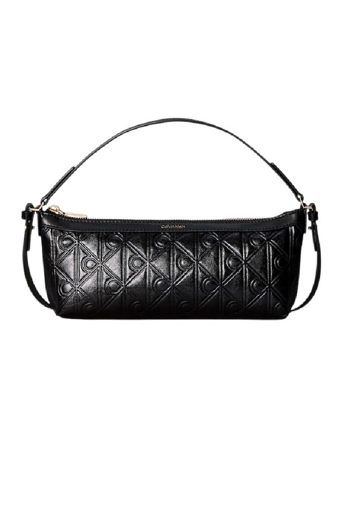 CALVIN KLEIN EMBLEM AOP DEBOSSED ELONGATED ΤΣΑΝΤΑ ΓΥΝΑΙΚΕΙΑ BLACK