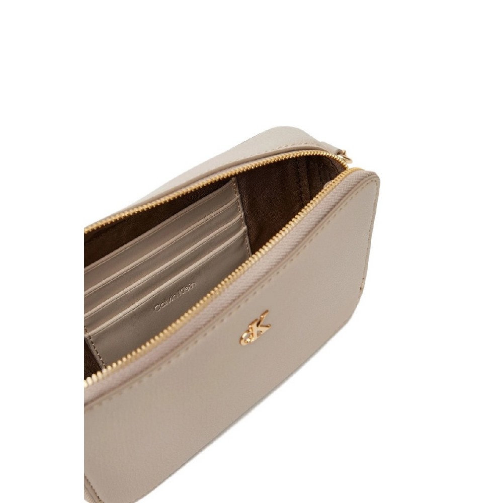 CALVIN KLEIN MINIMAL MONO CAMERA BAG ΤΣΑΝΤΑ ΓΥΝΑΙΚΕΙΑ TAUPE