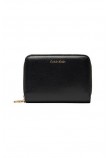 CALVIN KLEIN PULLER MEDIUM FLAP ZIP AROUND ΠΟΡΤΟΦΟΛΙ ΓΥΝΑΙΚΕΙΟ BLACK