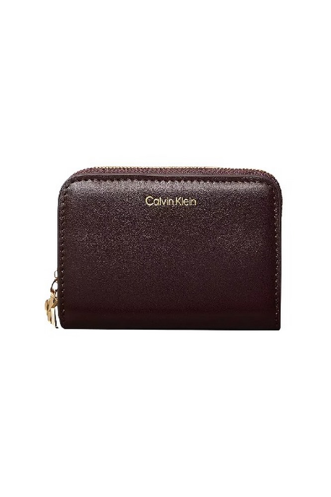 CALVIN KLEIN PULLER MEDIUM FLAP ZIP AROUND ΠΟΡΤΟΦΟΛΙ ΓΥΝΑΙΚΕΙΟ WINE