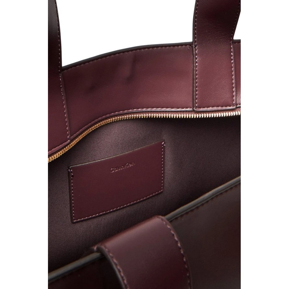 CALVIN KLEIN RAISED CK MEDIUM TOTE ΤΣΑΝΤΑ ΓΥΝΑΙΚΕΙΑ BORDEAUX