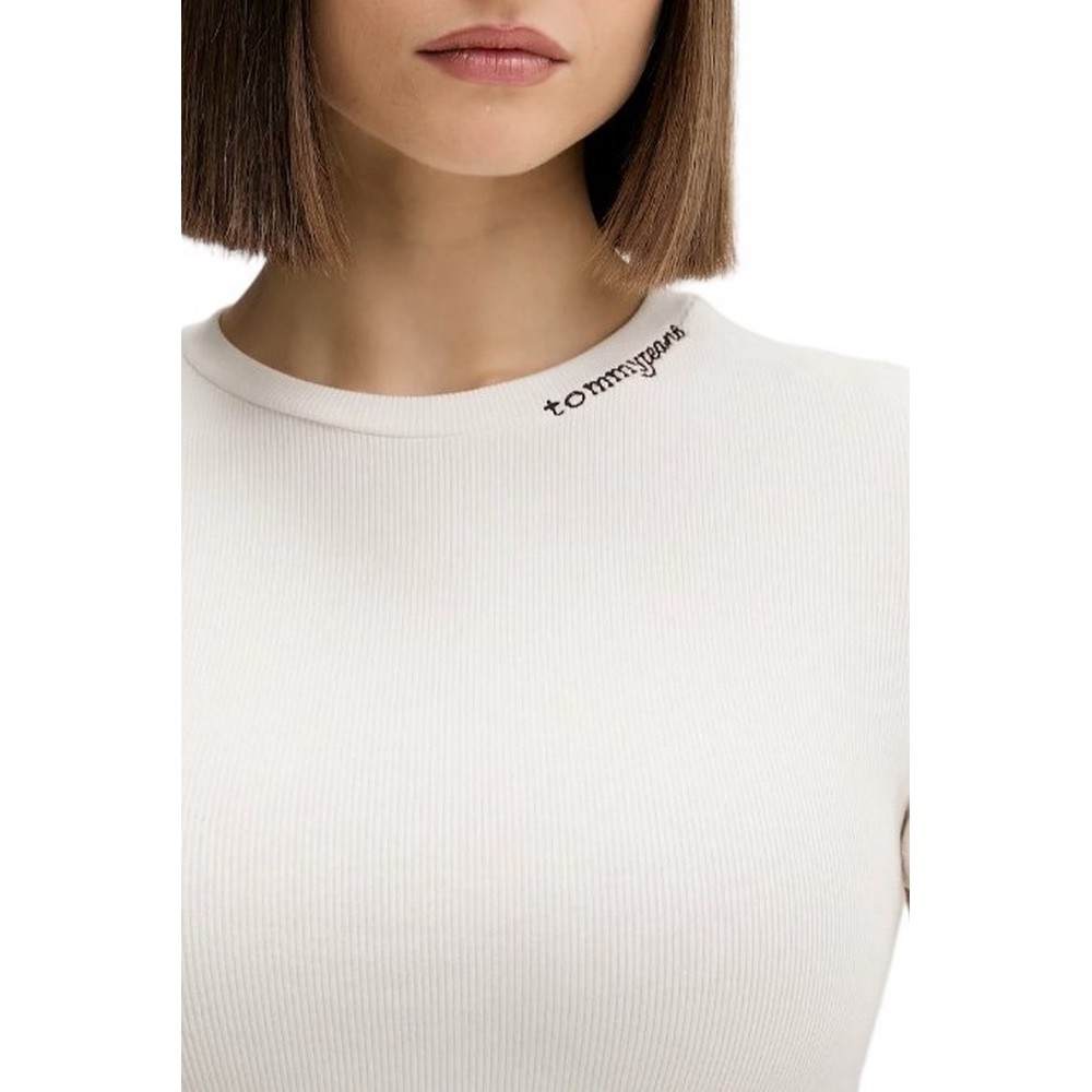 TOMMY JEANS SLIM GMD SCRIPT RIB TEE T-SHIRT ΜΠΛΟΥΖΑ ΓΥΝΑΙΚΕΙΑ OFF WHITE