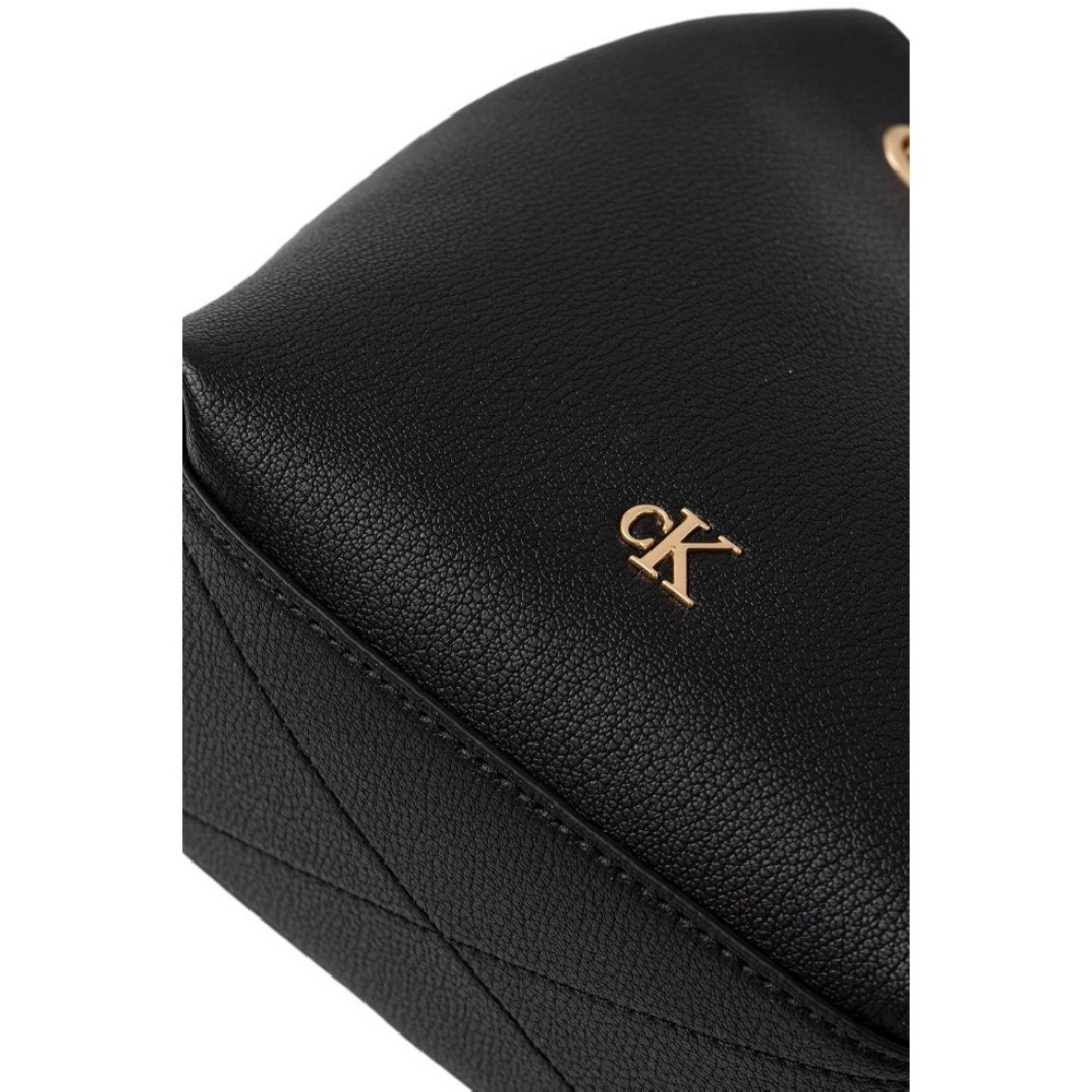 CALVIN KLEIN MNML MNGRM CHN BCKT ΤΣΑΝΤΑ ΓΥΝΑΙΚΕΙΑ BLACK