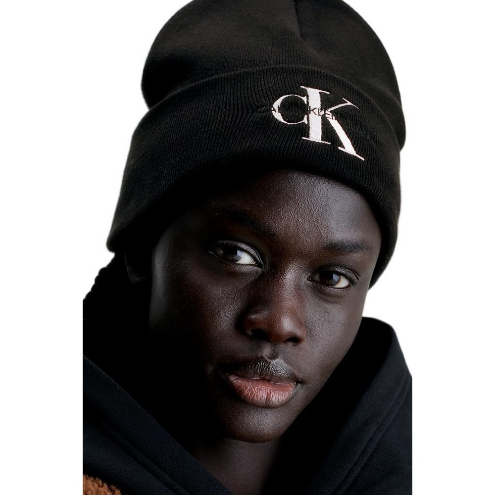 CALVIN KLEIN JEANS MONOLOGO EMBRO BEANIE ΣΚΟΥΦΟΣ ΓΥΝΑΙΚΕΙΟΣ BLACK