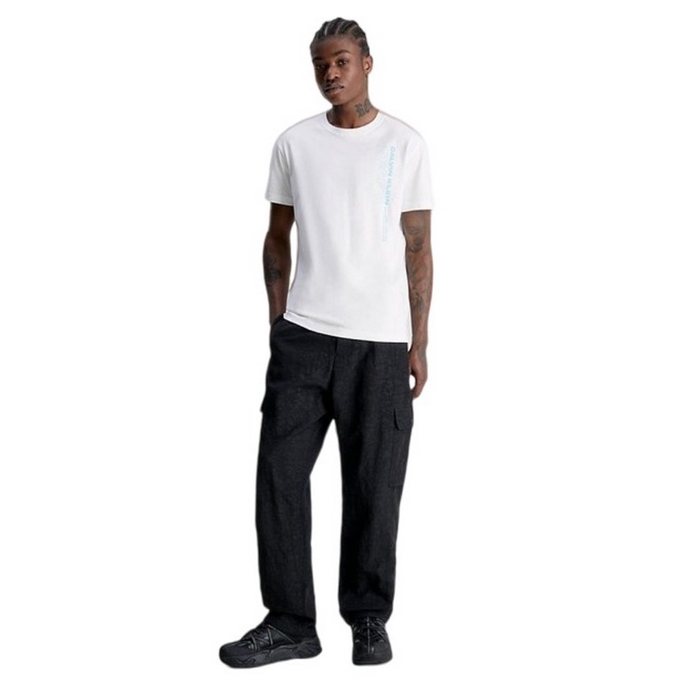 CALVIN JEANS JEANS STACKED OUTLINE LOGO TEE T-SHIRT ΑΝΔΡΙΚΟ WHITE