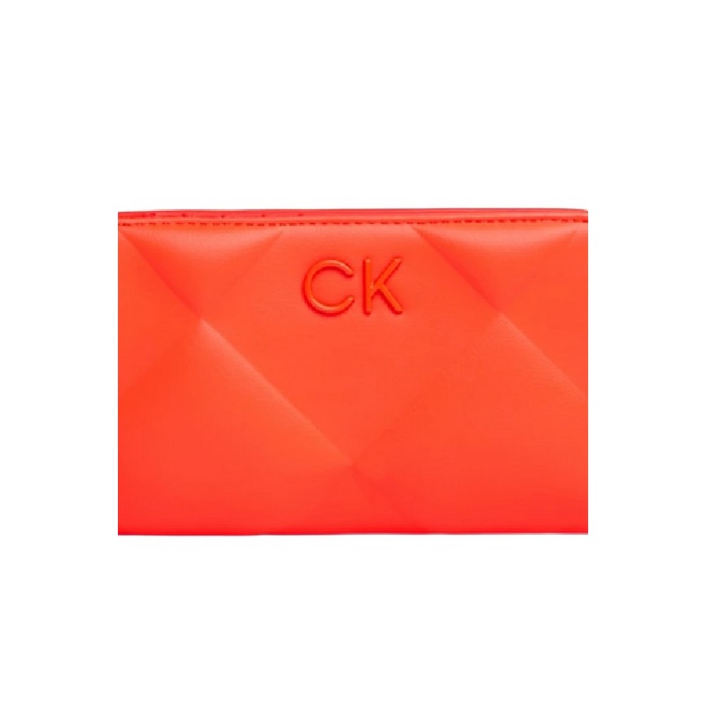 CALVIN KLEIN JEANS RE-LOCK QUILT BIFOLD WALLET ΠΟΡΤΟΦΟΛΙ ΓΥΝΑΙΚΕΙΟ FLAME