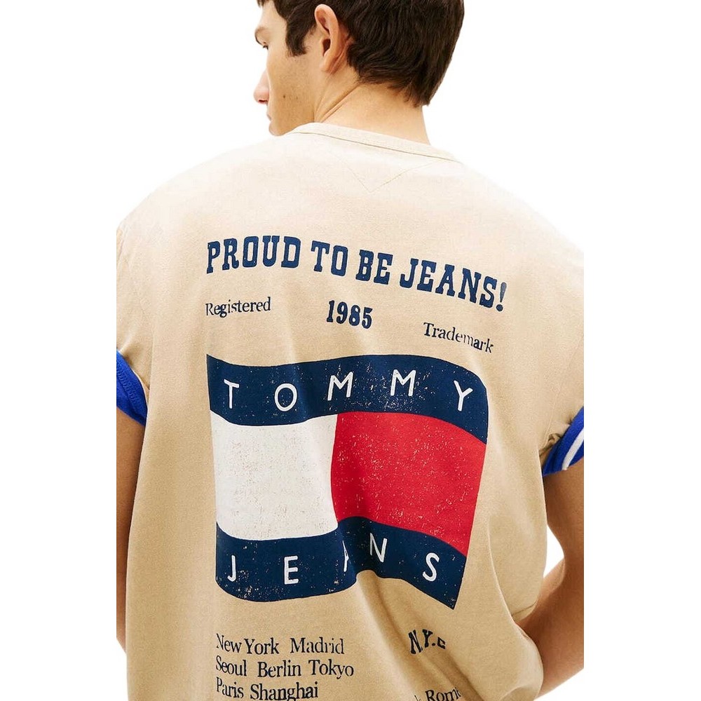 TOMMY JEANS 90S WAVING FLAG T-SHIRT ΜΠΛΟΥΖΑ ΑΝΔΡΙΚΗ BEIGE