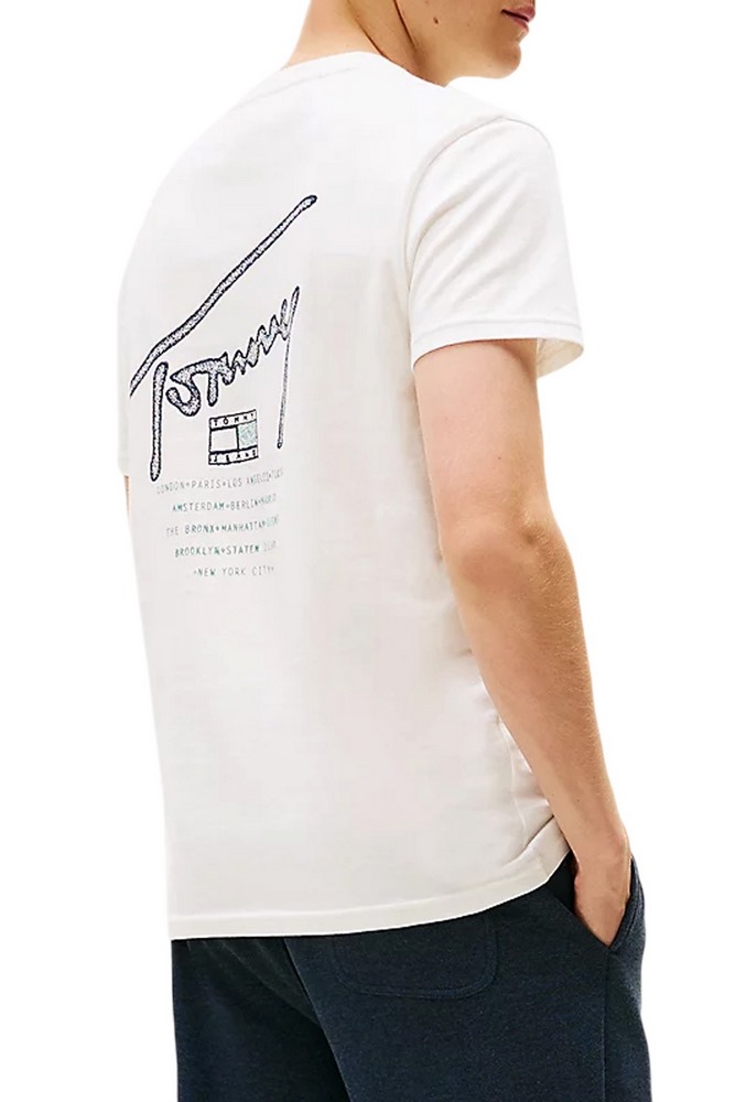 TOMMY JEANS REG SIGN BACKPRINT  T EXT  T-SHIRT ΜΠΛΟΥΖΑ ΑΝΔΡΙΚΗ OFF WHITE