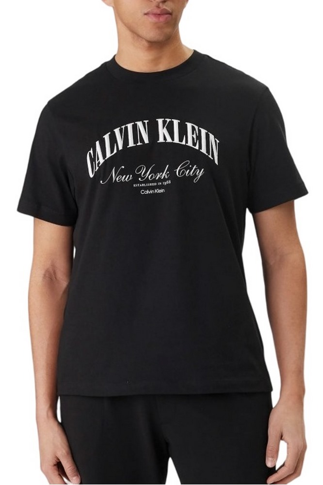 CALVIN KLEIN JEANS 20S MARCH GRAPHIC SEASONAL T-SHIRT ΜΠΛΟΥΖΑ ΑΝΔΡΙΚΗ BLACK