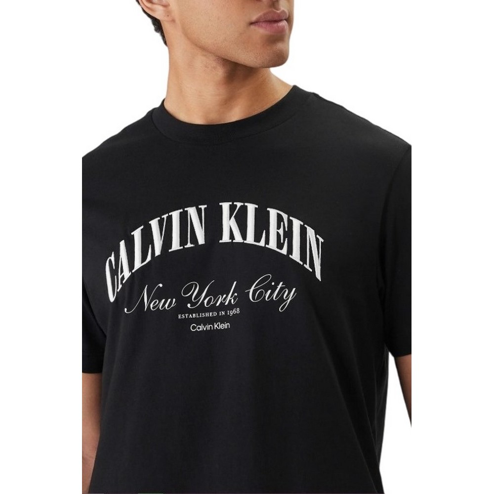 CALVIN KLEIN JEANS 20S MARCH GRAPHIC SEASONAL T-SHIRT ΜΠΛΟΥΖΑ ΑΝΔΡΙΚΗ BLACK