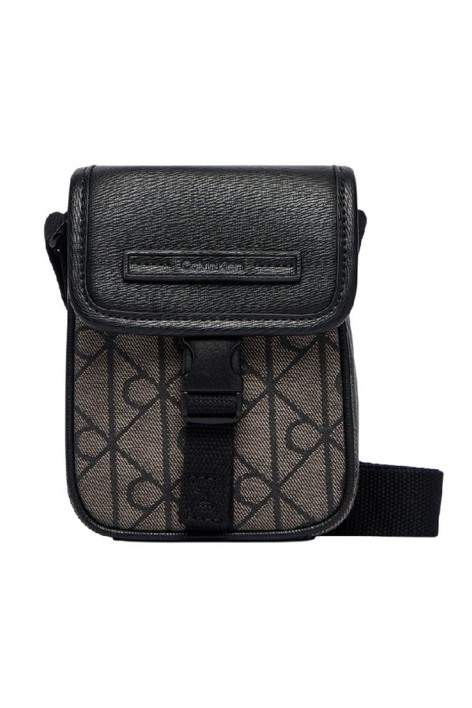 CALVIN KLEIN MIXED EMBLEM AOP SMALL FLAP REPO ΤΣΑΝΤΑ ΑΝΔΡΙΚΗ BLACK/BROWN