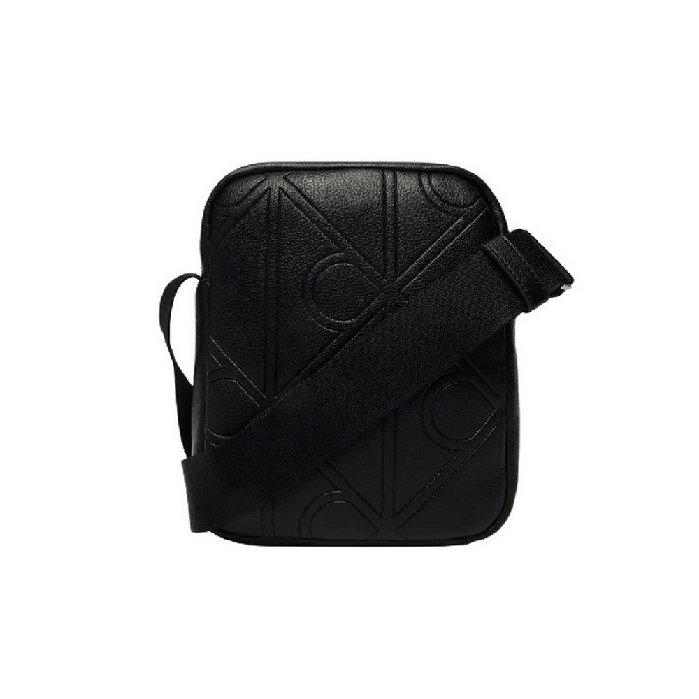 CALVIN KLEIN EMBLEM AOP EMBOSS REPORTER ΤΣΑΝΤΑ ΑΝΔΡΙΚΗ BLACK
