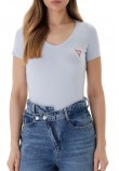 GUESS VN MINI TRIANGLE T-SHIRT ΜΠΛΟΥΖΑ ΓΥΝΑΙΚΕΙΑ CIEL