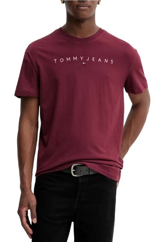 TOMMY JEANS REG LINEAR LOGO TEE EXT T-SHIRT ΜΠΛΟΥΖΑ ΑΝΔΡΙΚΗ WINE