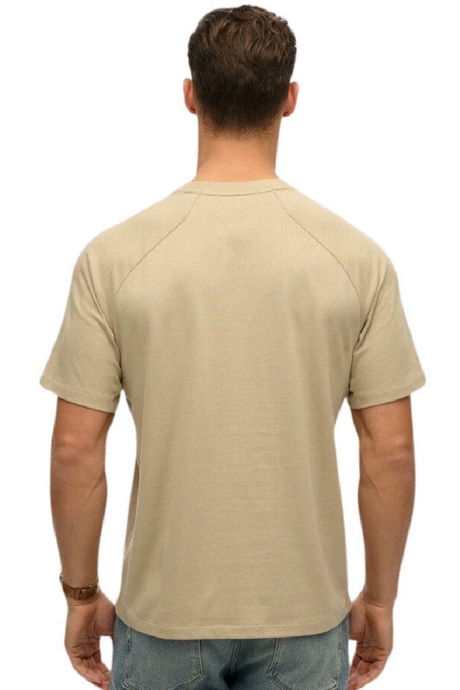 SUPERDRY CHN TECH RELAXED TEE T-SHIRT ΜΠΛΟΥΖΑ ΑΝΔΡΙΚΗ BEIGE
