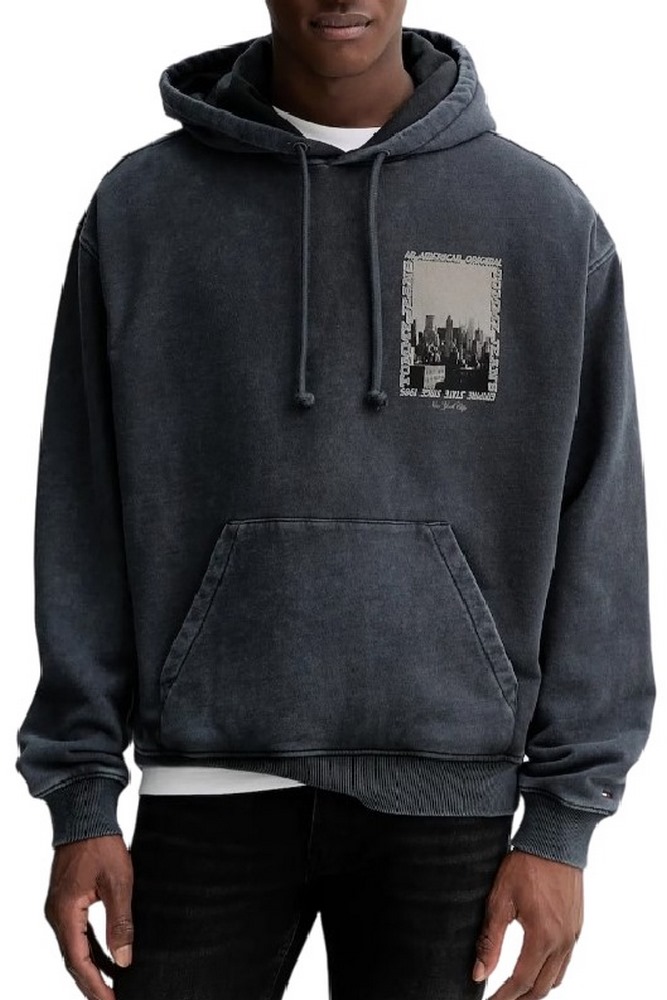 TOMMY JEANS 90S WSHD PHOTO CITY HOOD ΦΟΥΤΕΡ ΜΠΛΟΥΖΑ ΑΝΔΡΙΚΗ BLACK