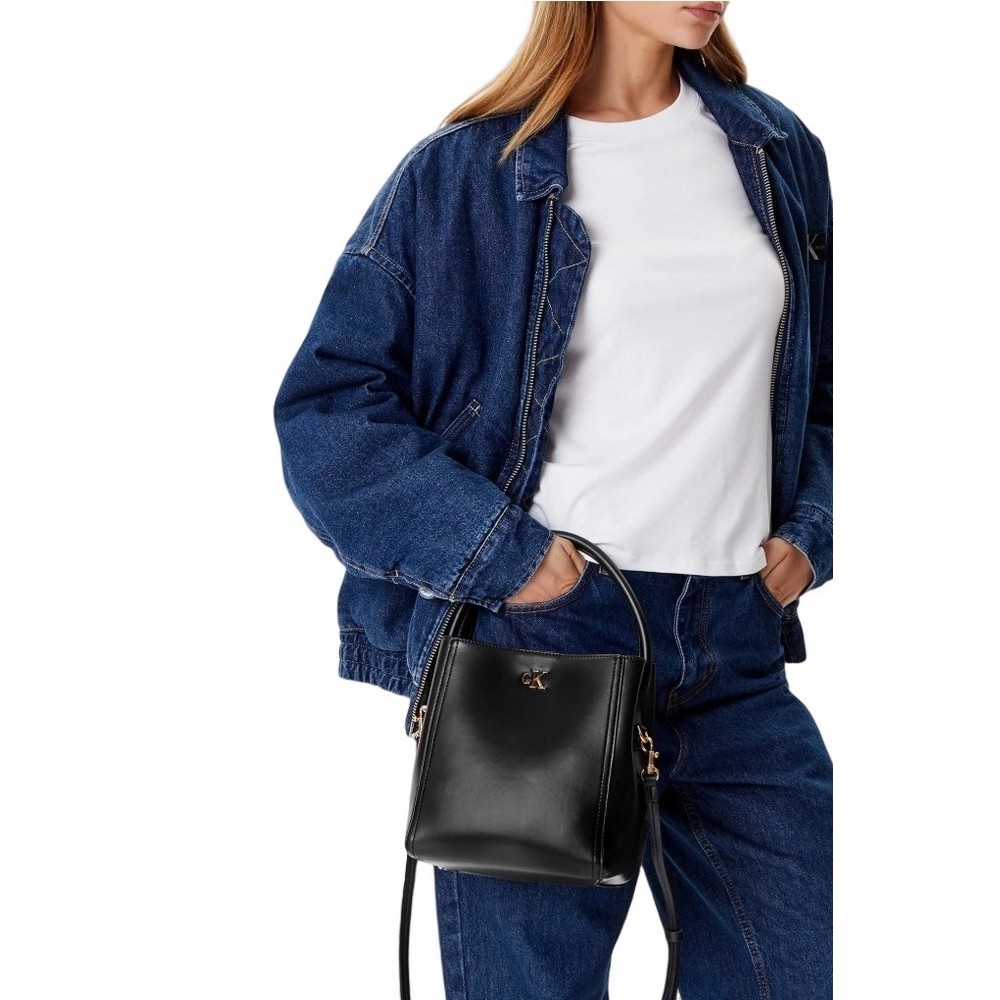 CALVIN KLEIN BUCKET WITH STRAP ΤΣΑΝΤΑ ΓΥΝΑΙΚΕΙΑ BLACK