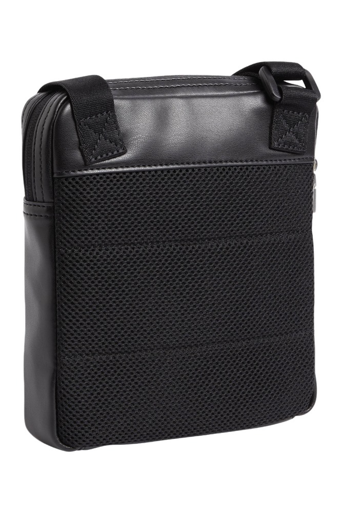 CALVIN KLEIN JEANS MONOGRAM SOFT REPORTER18 ΤΣΑΝΤΑ ΑΝΔΡΙΚΗ BLACK